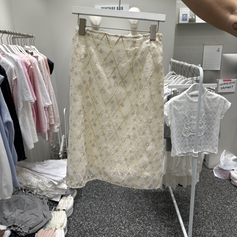 VINTAGE 888韓國東大門直郵女裝新品休閑熱賣半身裙中短裙VINTAGE888/TRIPLE EIGHT半身裙/中短裙圖色1紫色花