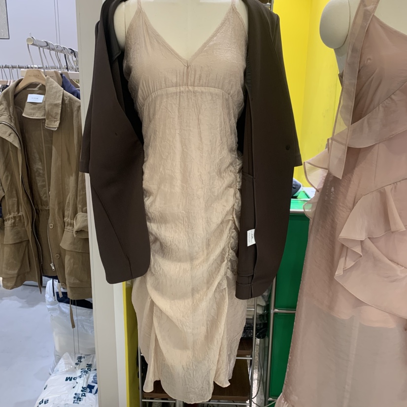 LE MASTERPLACE韓國直郵女裝新品時尚休閑推薦職業連衣裙Le masterpiece連衣裙圖色2