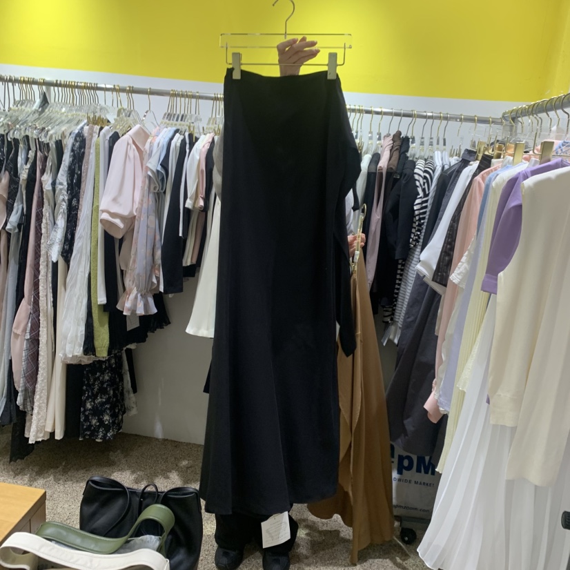 LE MASTERPLACE韓國直郵女裝新品26夏季時尚職業推薦長裙Le masterpiece長裙圖色2