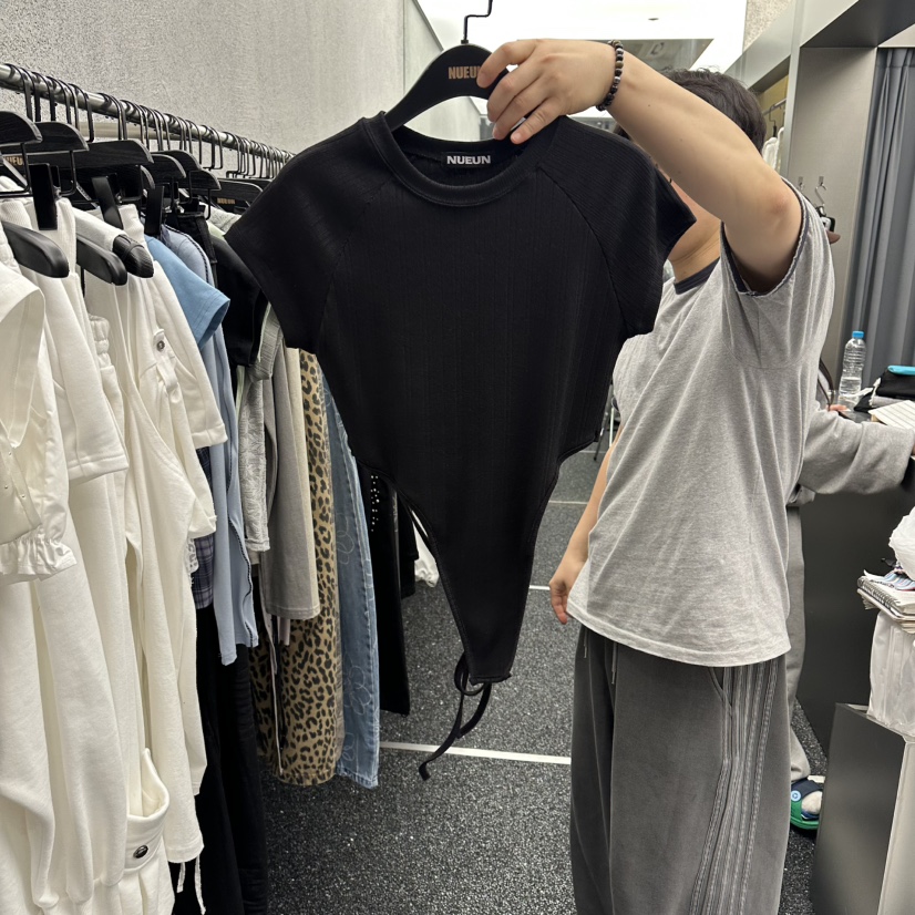 NUEUN東大門代購女裝新品休閑26春夏真品熱賣職業人氣T恤NUEUN/SEEOTT恤圖色3