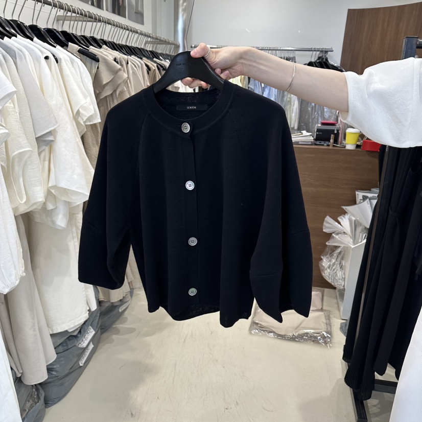 LE EDITION/LEBOENE韓國直郵實拍女裝新款26夏季針織衫羊毛衫寬松開襟LE EDITION/LEBOENE針織衫圖色2