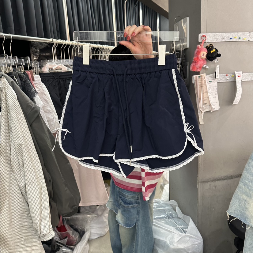 MOMAZU韓國直郵實拍女裝新品人氣26春夏時尚職業短褲蕾絲緞MOMAZU短褲圖色2