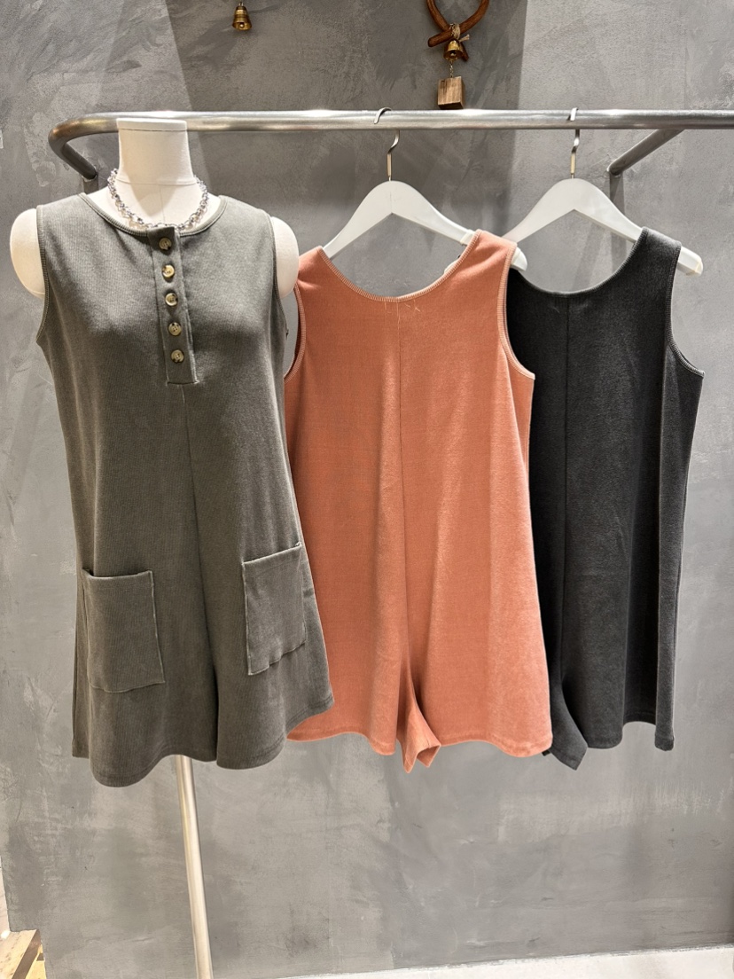 KIFF東大門直郵女裝新款時尚熱賣推薦休閑職業人氣連體褲KIFF連體褲