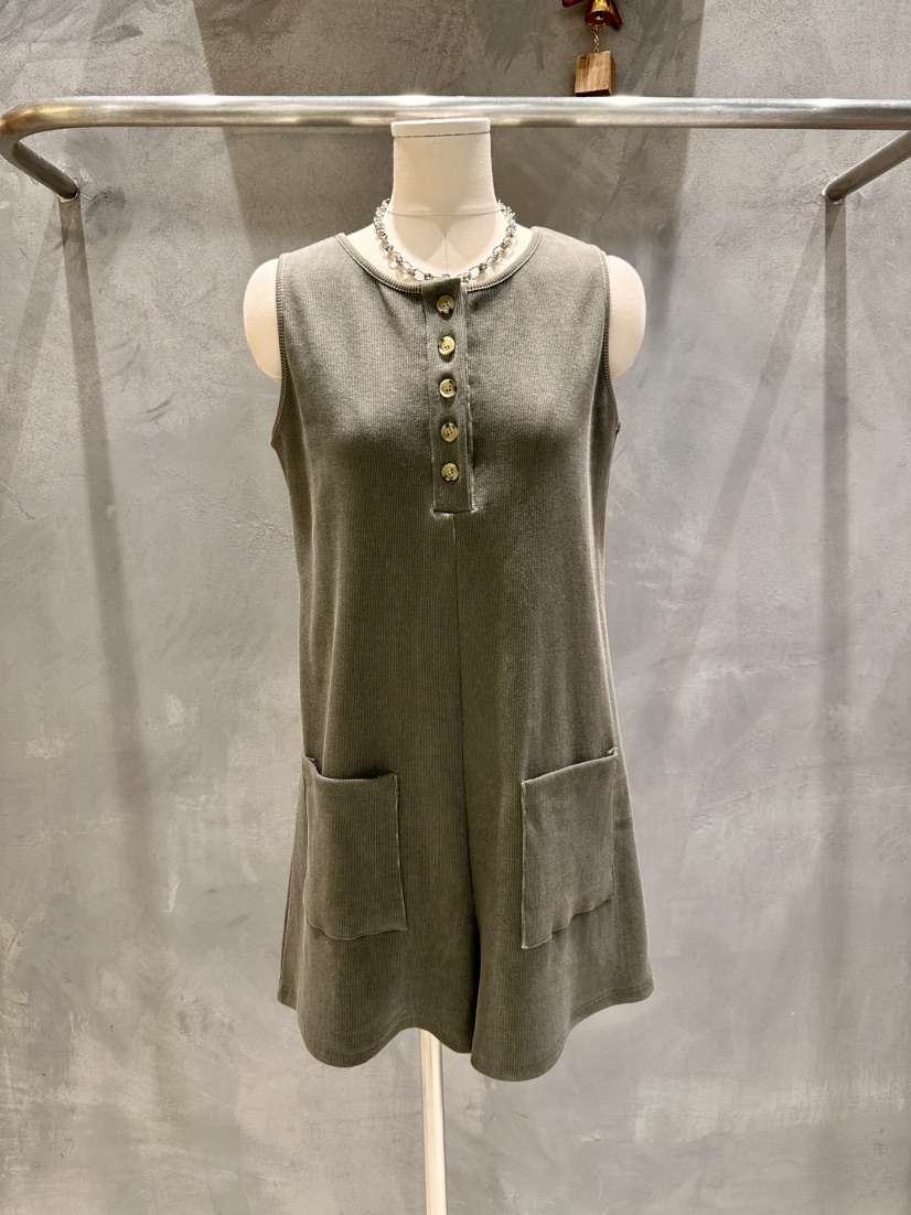 KIFF東大門直郵女裝新款時尚熱賣推薦休閑職業人氣連體褲KIFF連體褲圖色1