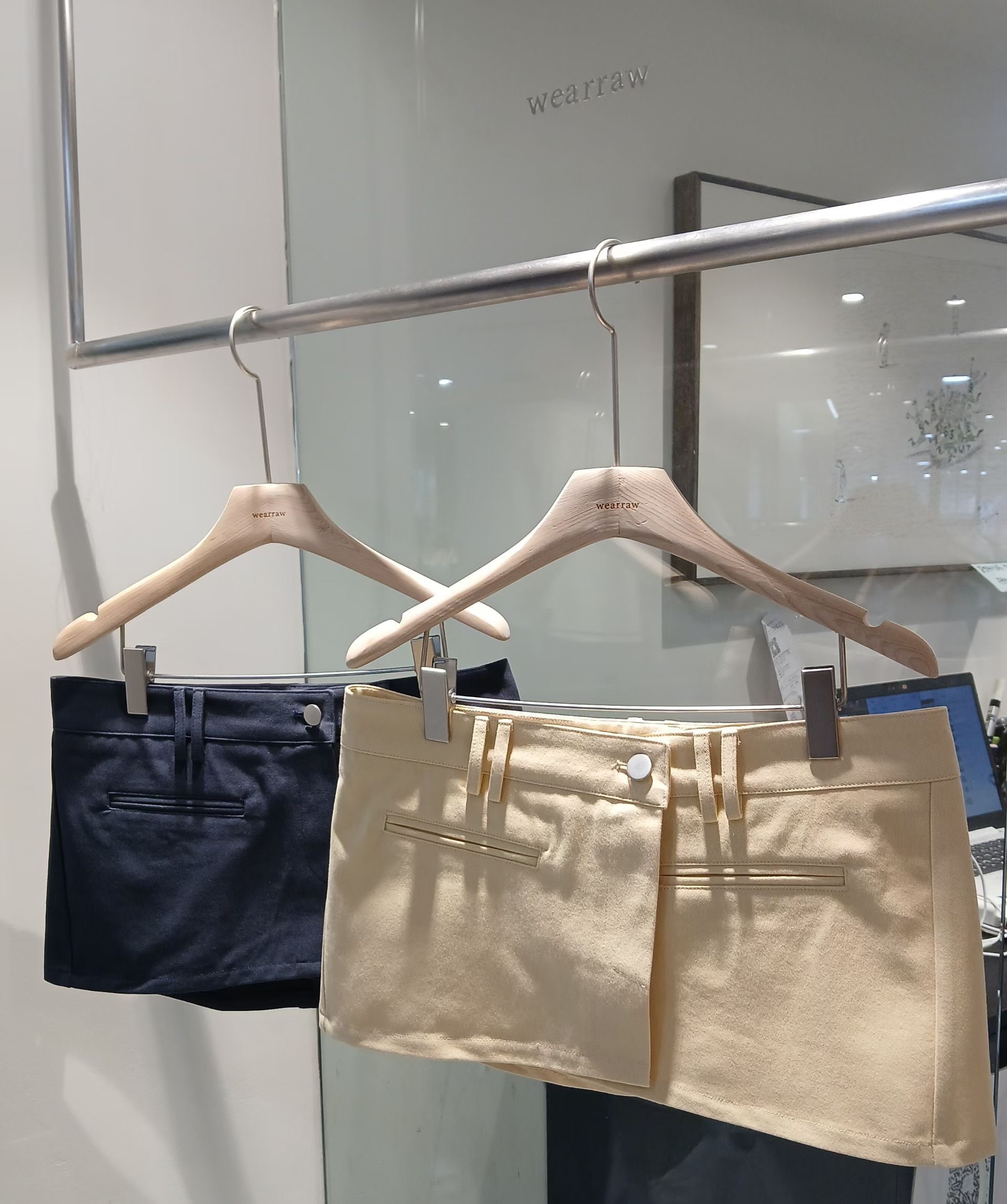 WEARRAW/WELL ROW東大門實拍女士新款熱賣短裙口袋多層WEARRAW/WELL ROW短裙圖色1左一色