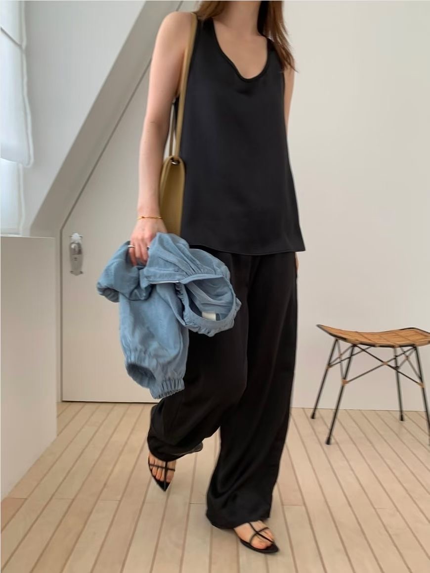 WEARRAW/WELL ROW東大門直郵女裝新品真品吊帶背心緞面WEARRAW/WELL ROW吊帶/背心圖色1