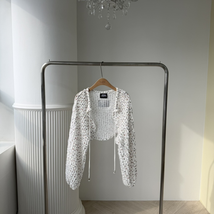 PALETTE-Q韓國東大門直郵女裝新品人氣襯衫蕾絲衫花朵短款開衫PALETTE-Q襯衫/蕾絲衫