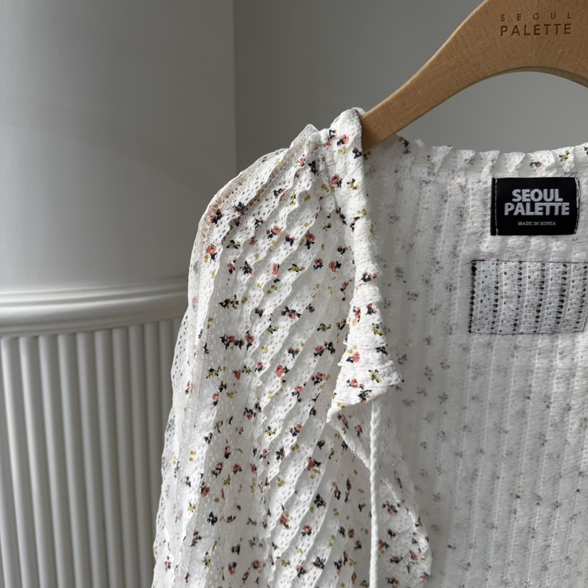 PALETTE-Q韓國東大門直郵女裝新品人氣襯衫蕾絲衫花朵短款開衫PALETTE-Q襯衫/蕾絲衫