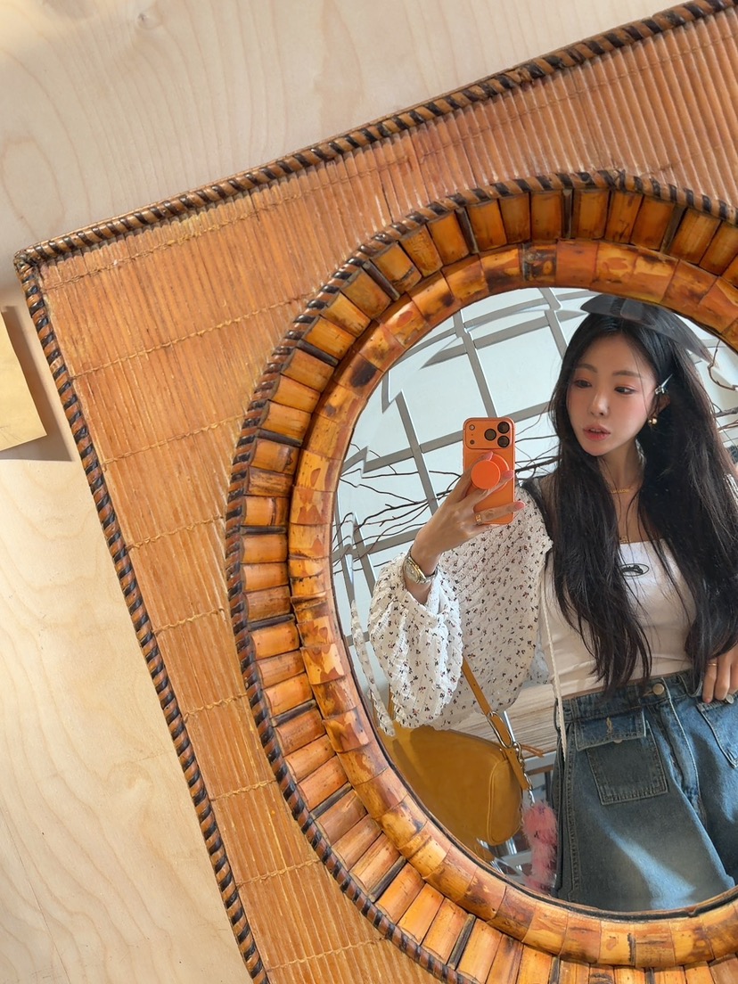 PALETTE-Q韓國東大門直郵女裝新品人氣襯衫蕾絲衫花朵短款開衫PALETTE-Q襯衫/蕾絲衫