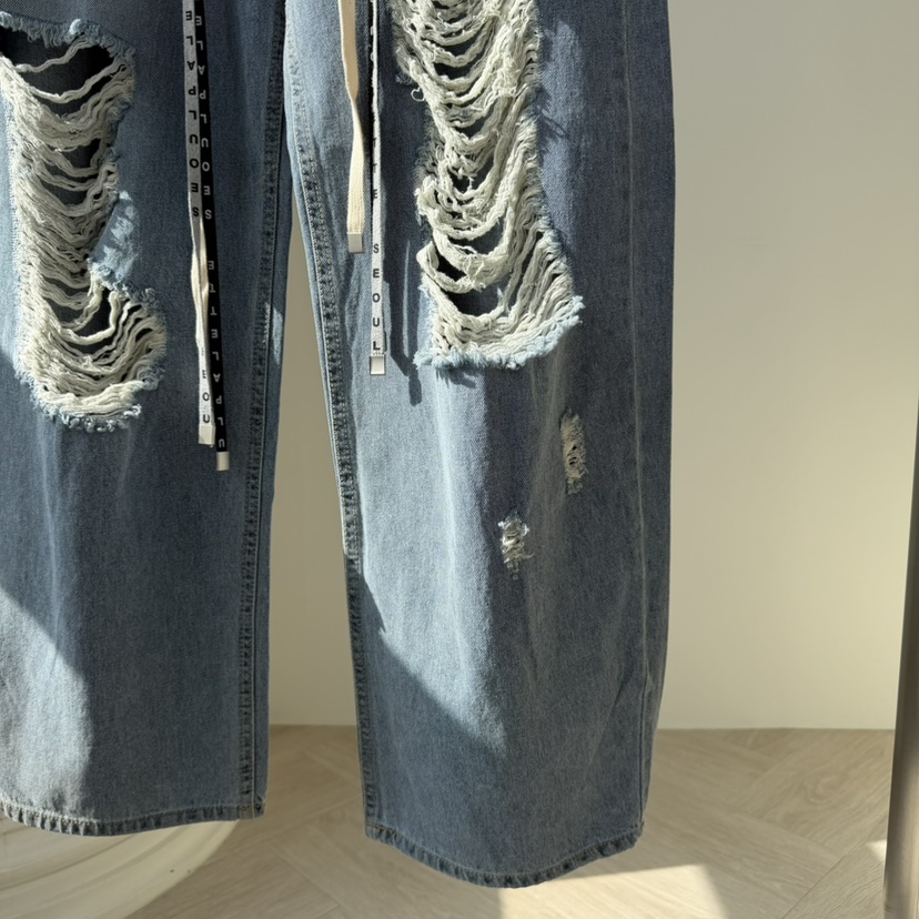 PALETTE-Q韓國直郵女裝新品熱賣時尚休閑推薦牛仔褲破洞PALETTE-Q牛仔褲