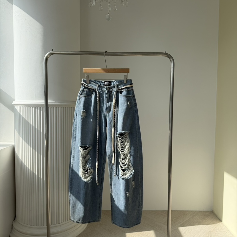 PALETTE-Q韓國直郵女裝新品熱賣時尚休閑推薦牛仔褲破洞PALETTE-Q牛仔褲圖色1