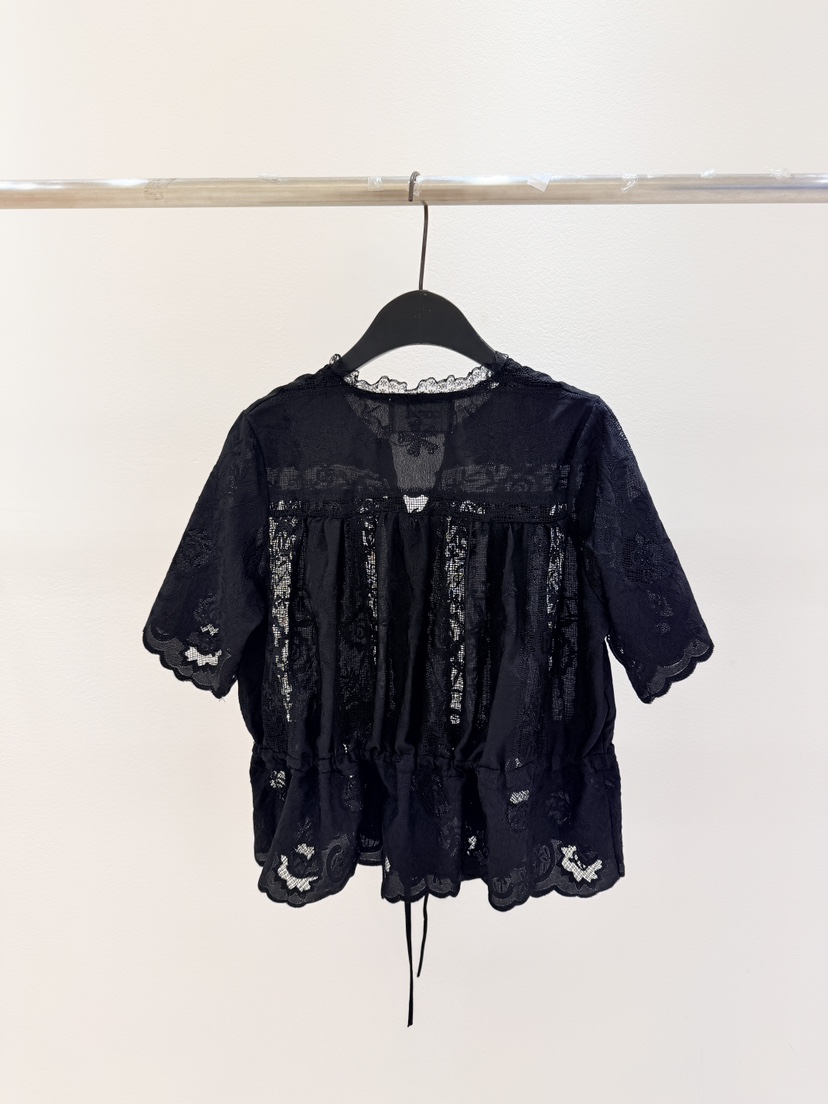 CORAL韓國東大門代購女裝新品26夏季時尚襯衫蕾絲衫撞色蕾絲CORAL襯衫/蕾絲衫