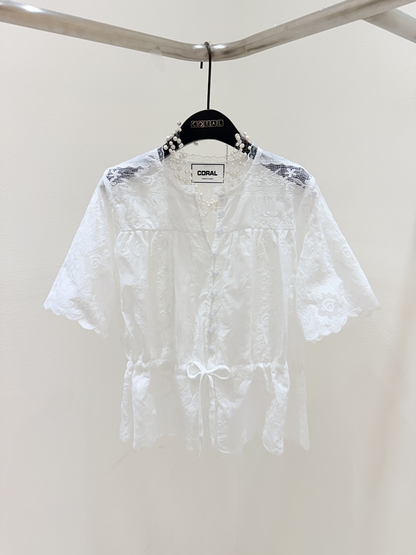 CORAL韓國東大門代購女裝新品26夏季時尚襯衫蕾絲衫撞色蕾絲CORAL襯衫/蕾絲衫圖色1