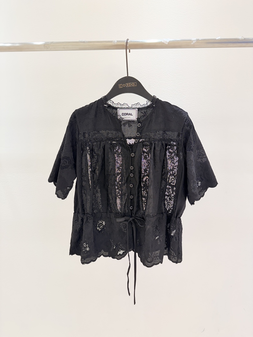 CORAL韓國東大門代購女裝新品26夏季時尚襯衫蕾絲衫撞色蕾絲CORAL襯衫/蕾絲衫圖色2