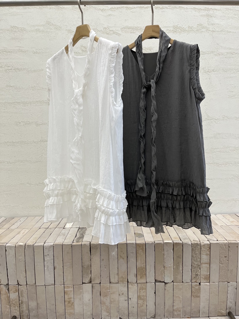 DARAK韓國直郵實拍女裝新款人氣26夏季休閑推薦連衣裙含脖帶DARAK連衣裙