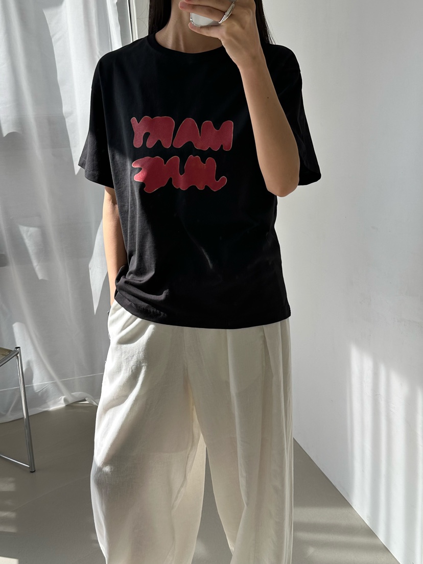 LE VASE東大門實拍韓國女士新品時尚休閑人氣26夏季熱賣T恤LE VASET恤