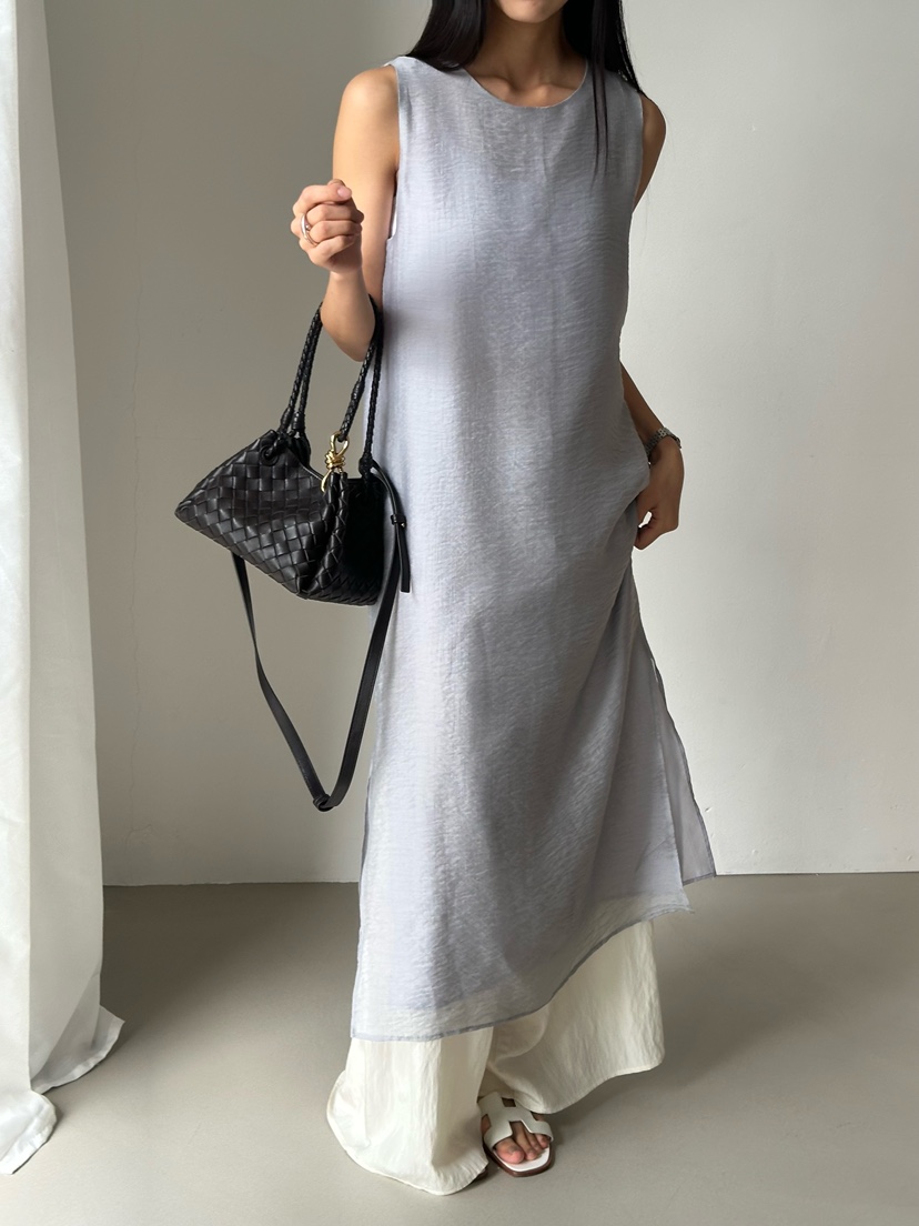 LE VASE東大門實拍韓國女裝新品26夏季熱賣休閑26春夏連衣裙LE VASE連衣裙