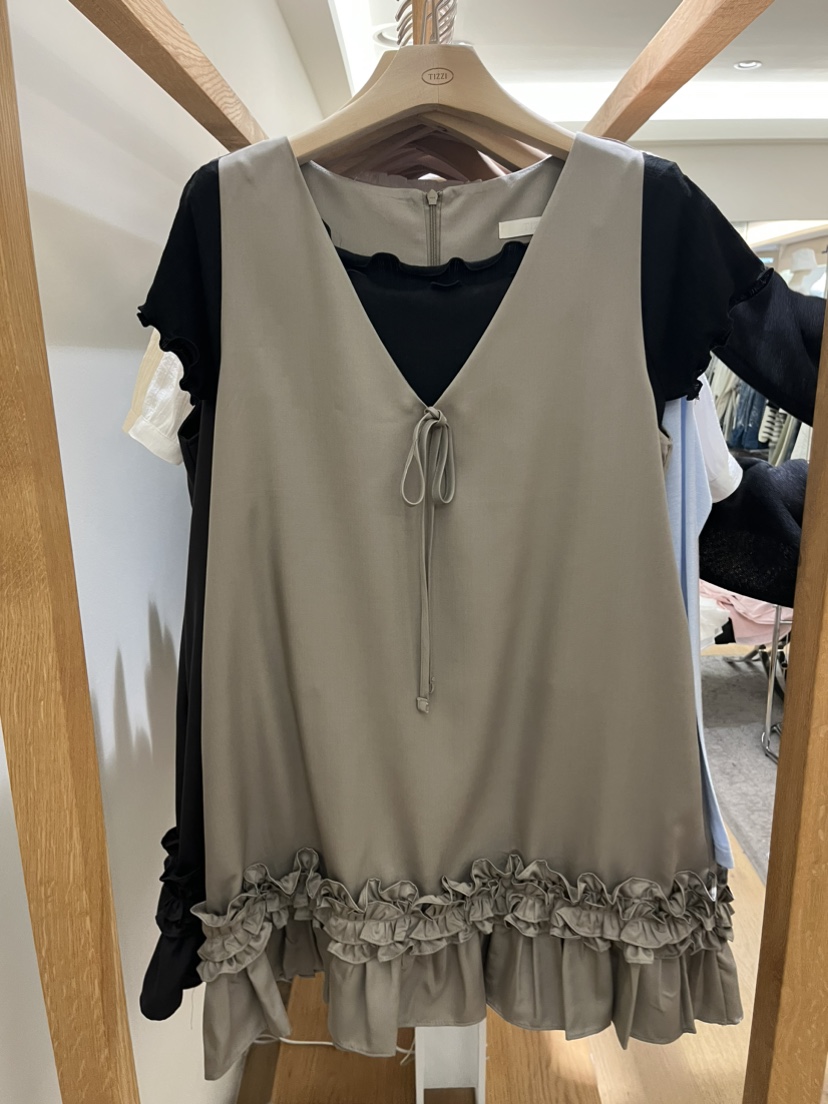 TIZZI韓國代購女士新款26春夏熱賣時尚休閑連衣裙不含內搭TIZZI連衣裙圖色2