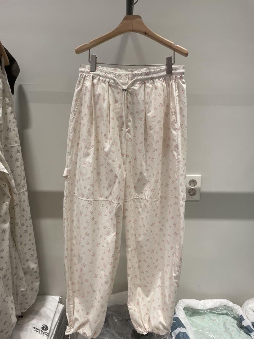 ORMORE東大門實拍韓國女士新款推薦26春夏職業熱賣休閑褲ORMORE休閑褲圖色2