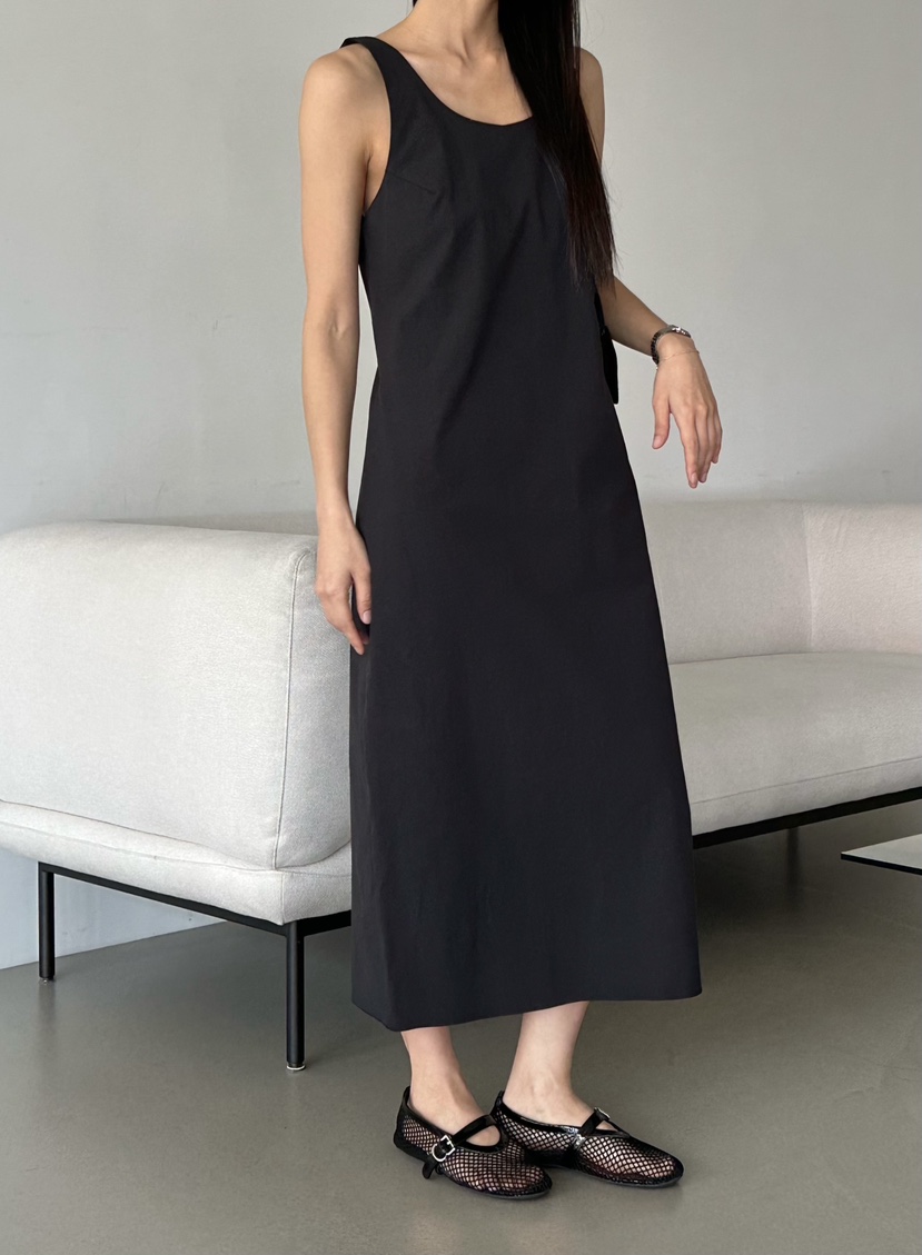 LE VASE韓國直郵女士新款職業人氣推薦26春夏時尚連衣裙LE VASE連衣裙