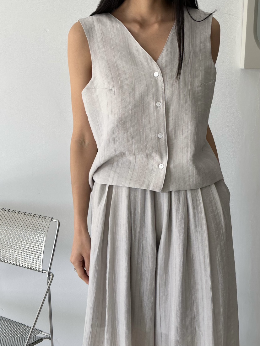 LE VASE東大門實拍韓國女士新款人氣26春夏熱賣26夏季馬甲LE VASE馬甲圖色1