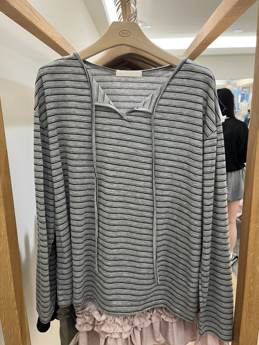 TIZZI韓國直郵實拍女士新款熱賣人氣26春夏時尚休閑長袖T恤TIZZI長袖T恤圖色2