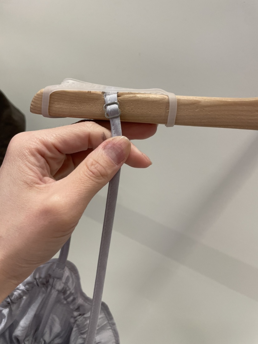 ORMORE韓國直郵女士新款26春夏26夏季休閑熱賣吊帶背心褶皺ORMORE吊帶/背心