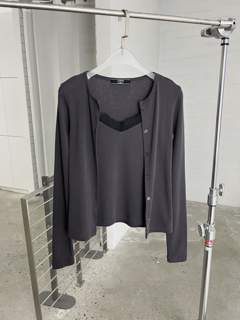 J CRANE-A韓國直郵實拍女裝新品熱賣人氣長袖T恤系帶開衫J CRANE長袖T恤圖色1