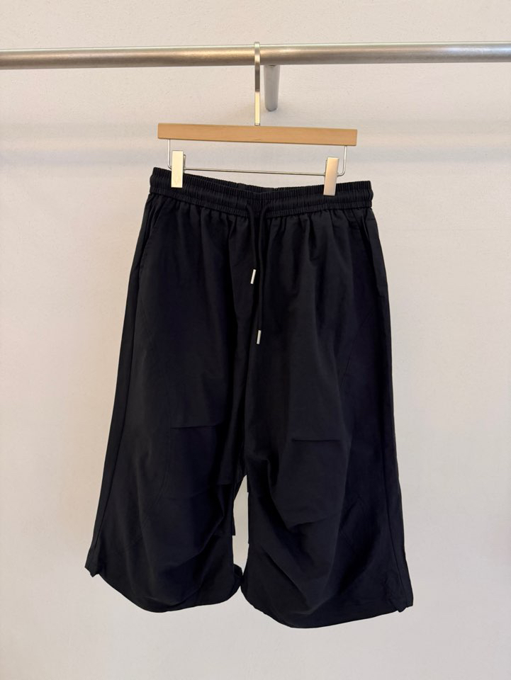 FORM韓國東大門直郵女士新款熱賣職業26春夏時尚休閑短褲FORM短褲圖色2