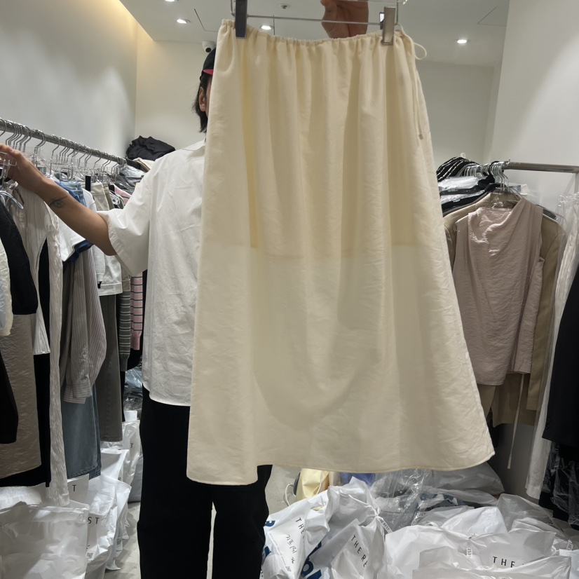 THE REST韓國東大門直郵女士新品人氣職業半身裙中短裙透視THE REST/UNNOEUD半身裙/中短裙圖色1