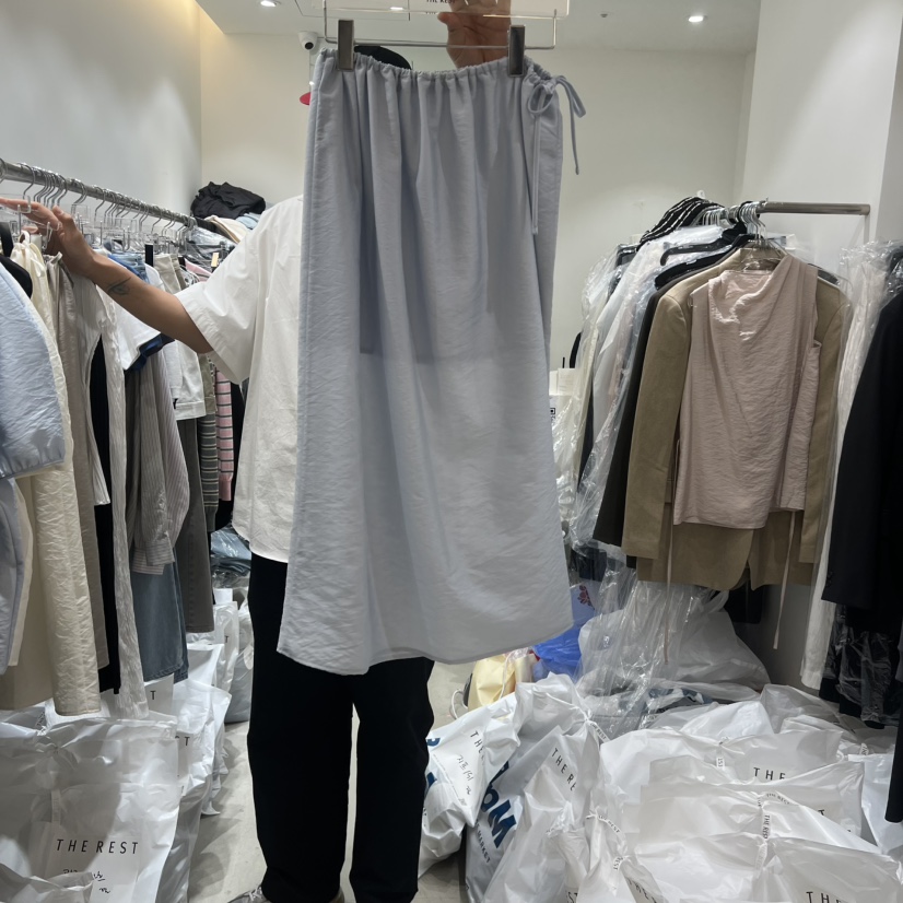 THE REST韓國東大門直郵女士新品人氣職業半身裙中短裙透視THE REST/UNNOEUD半身裙/中短裙圖色2