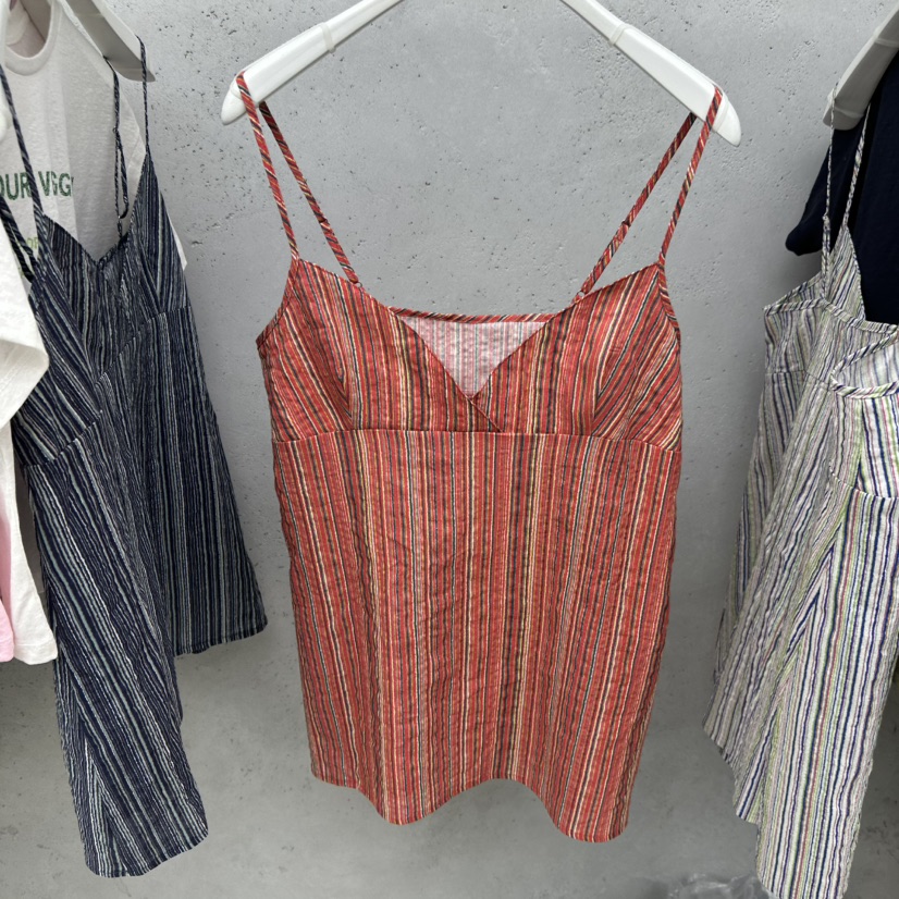 SIXTEEN韓國直郵女裝新品休閑26夏季推薦熱賣職業吊帶背心SIXTEEN吊帶/背心圖色2