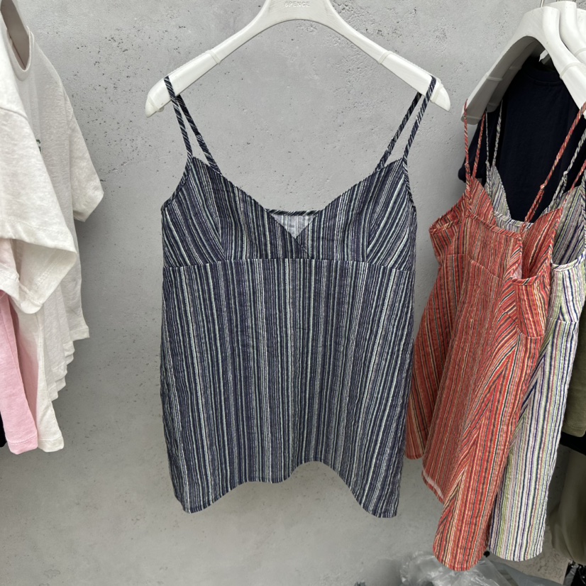 SIXTEEN韓國直郵女裝新品休閑26夏季推薦熱賣職業吊帶背心SIXTEEN吊帶/背心圖色3