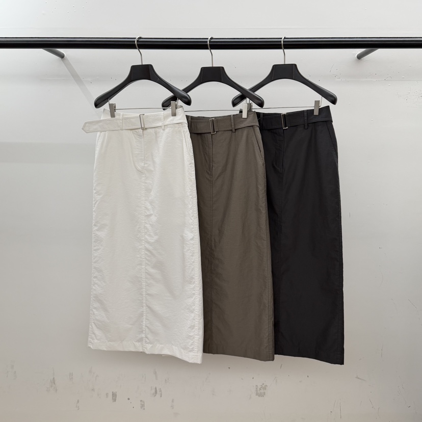 ID韓國直郵實拍女裝新品推薦時尚熱賣人氣26夏季長裙腰帶ID長裙