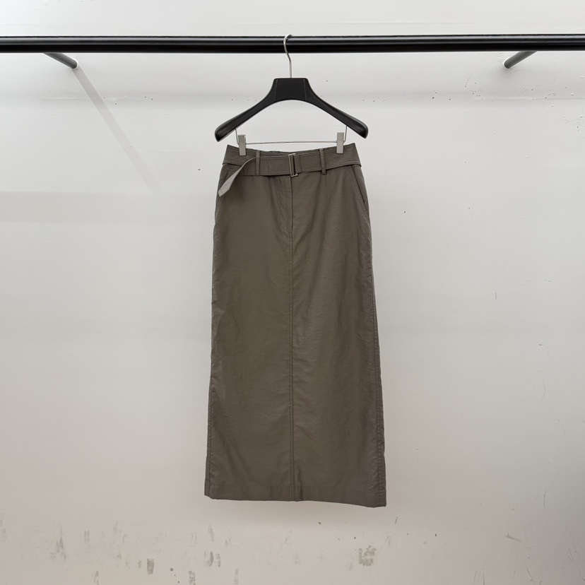 ID韓國直郵實拍女裝新品推薦時尚熱賣人氣26夏季長裙腰帶ID長裙圖色2