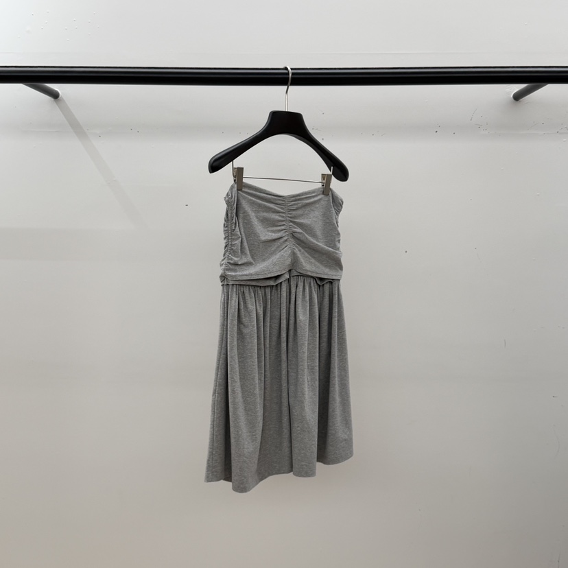 ID韓國直郵女裝新款熱賣人氣時尚休閑職業推薦連衣裙褶皺ID連衣裙