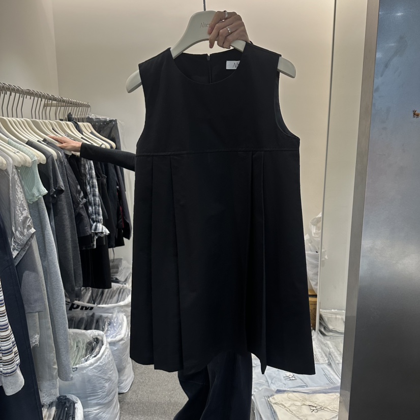 ALTER韓國直郵女裝新款職業休閑推薦26春夏時尚26夏季連衣裙Alter連衣裙圖色2