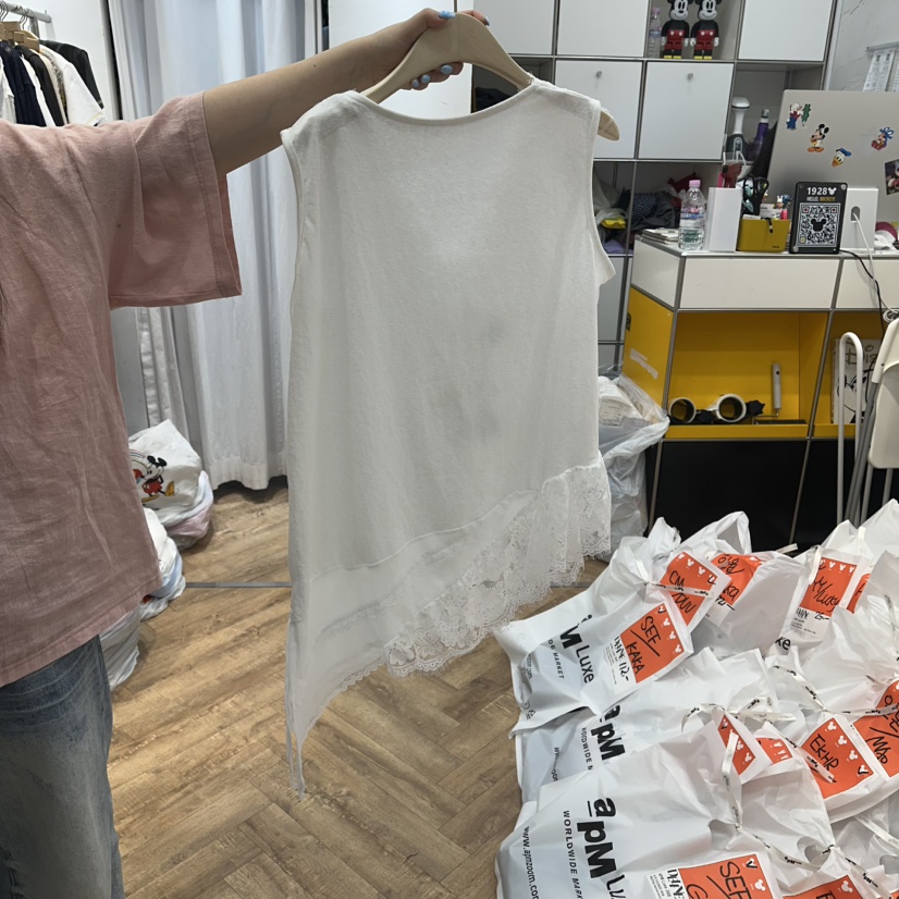 DE LINE韓國東大門直郵女士新款時尚推薦26夏季吊帶背心蕾絲DE LINE吊帶/背心