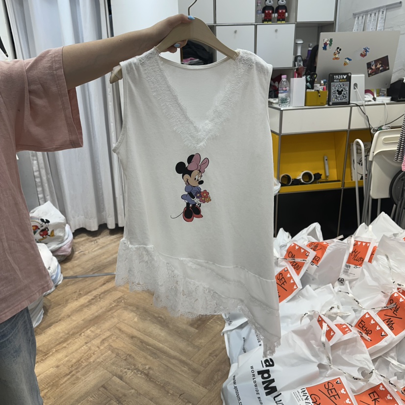 DE LINE韓國東大門直郵女士新款時尚推薦26夏季吊帶背心蕾絲DE LINE吊帶/背心圖色1