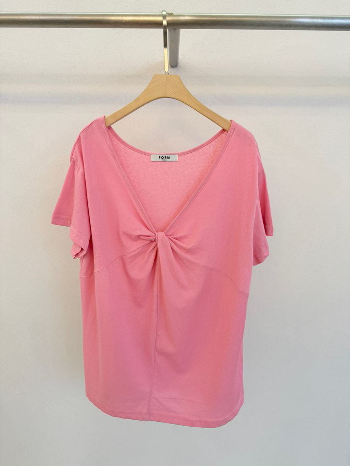 FORM韓國東大門代購女士新款休閑26夏季26春夏熱賣人氣T恤FORMT恤圖色2