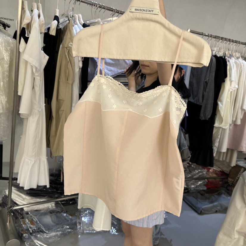 DOUBLE STANDARD/LE SMOKING/MAISONSTAFF韓國東大門代購女士新品26夏季吊帶背心MAISONSTAFF吊帶/背心圖色2