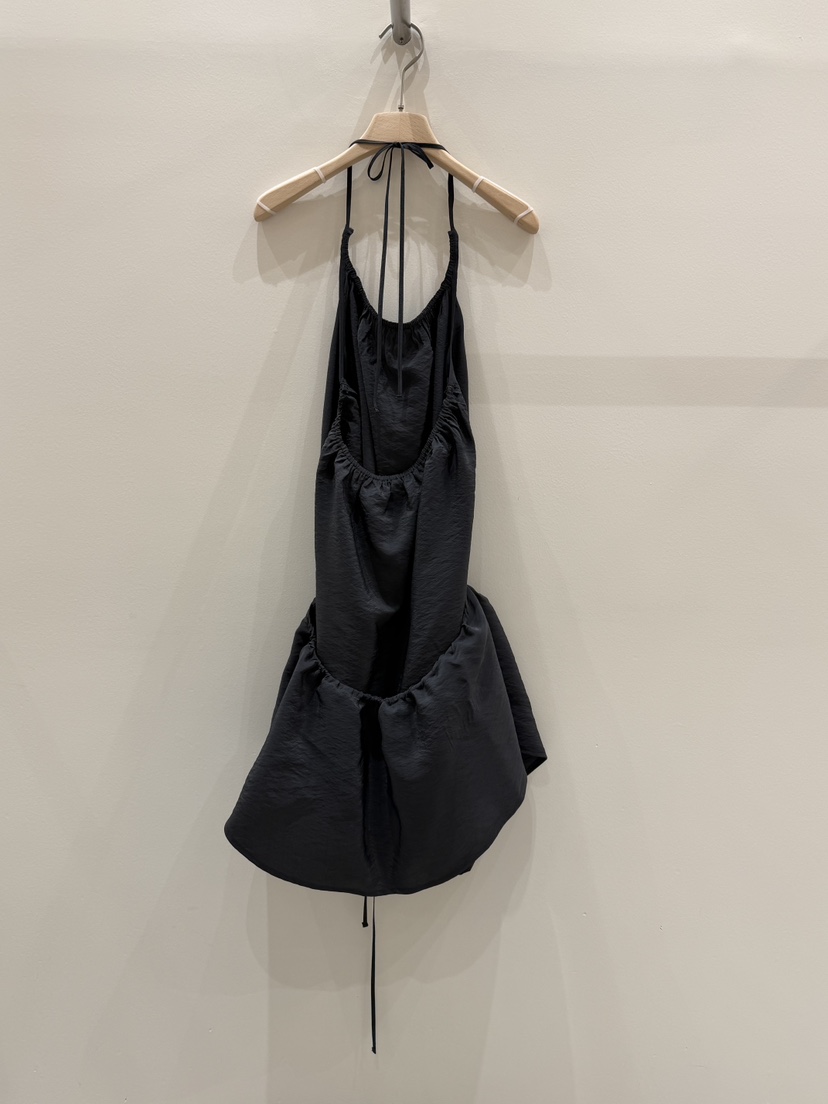 OREE韓國直郵實拍女裝新款時尚職業26春夏人氣熱賣連衣裙OREE連衣裙