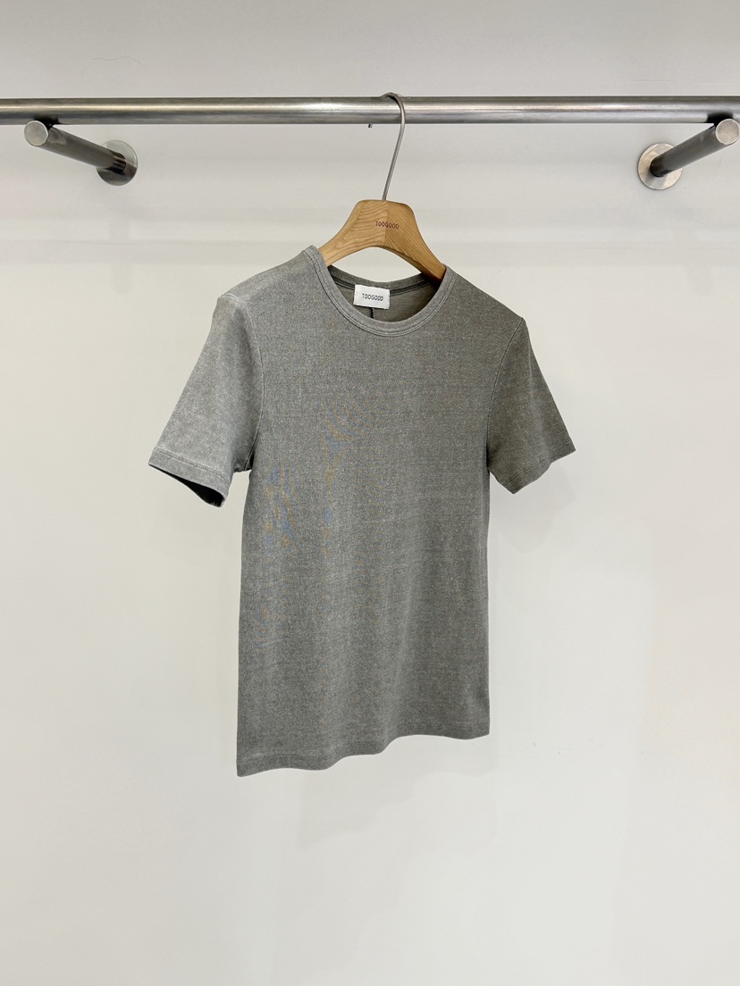 TOOGOOD韓國直郵實拍女裝新品推薦人氣熱賣職業26夏季T恤修身TOOGOODT恤圖色2