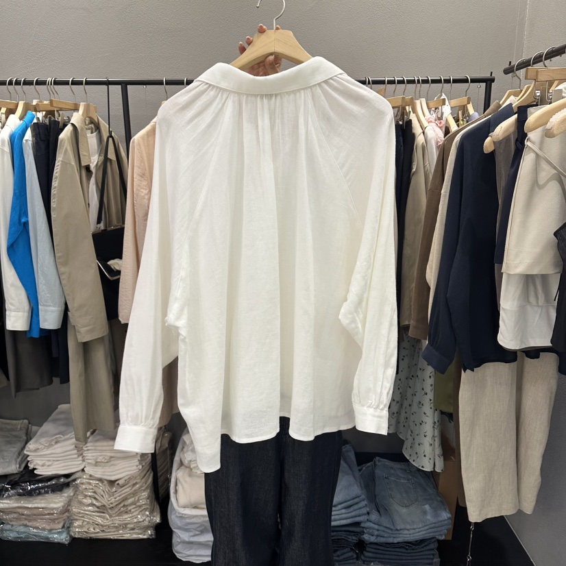 FLAMME TOIT/LUNAMDE韓國代購女裝新款26夏季襯衫蕾絲衫插肩袖FLAMME TOIT/LUNAMDE襯衫/蕾絲衫