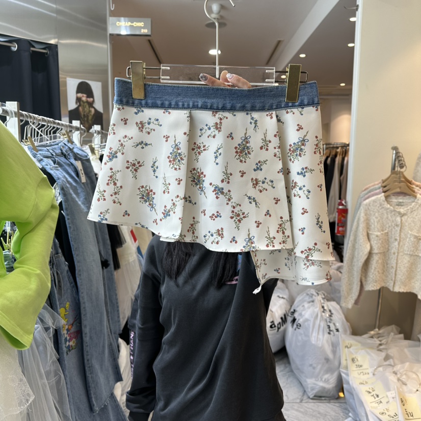 CHEAP-CHIC韓國直郵女裝新品休閑時尚人氣26春夏短裙花朵腰帶CHEAP-CHIC/CHARLES THE SECOND短裙