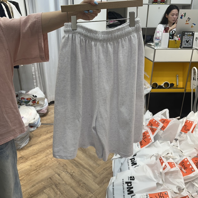 DE LINE韓國直郵實拍女裝新品人氣26春夏休閑職業推薦短褲DE LINE短褲