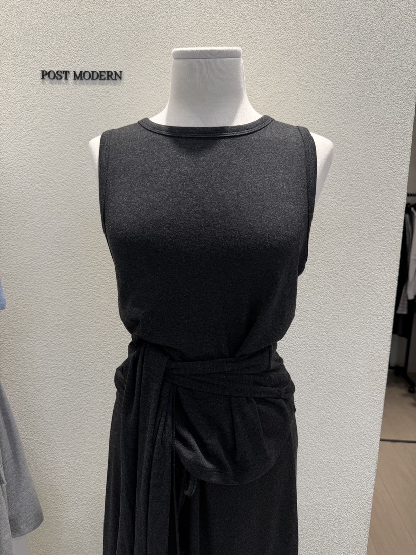 POSTMODERN韓國直郵實拍女裝新款推薦時尚26春夏吊帶背心POSTMODERN吊帶/背心圖色1黑色