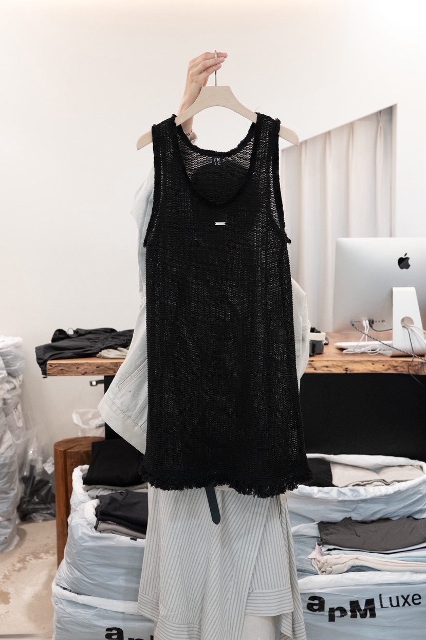 FRIC韓國東大門直郵女裝新款人氣26春夏熱賣休閑連衣裙網眼FRIC連衣裙圖色2黑色