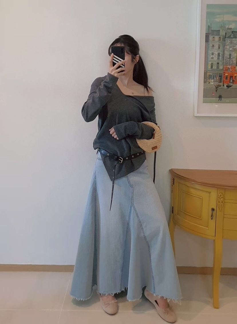 GENTLE B/LOVENTINA韓國直郵女士新款休閑長袖T恤露肩開衩GENTLE B/LOVENTINA長袖T恤