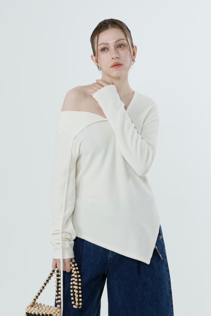 GENTLE B/LOVENTINA韓國直郵女士新款休閑長袖T恤露肩開衩GENTLE B/LOVENTINA長袖T恤圖色2